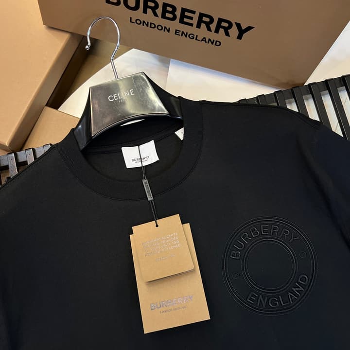Burberry Micro-Logo Embroidered Cotton T-Shirt – Spring/Summer Collection in Black