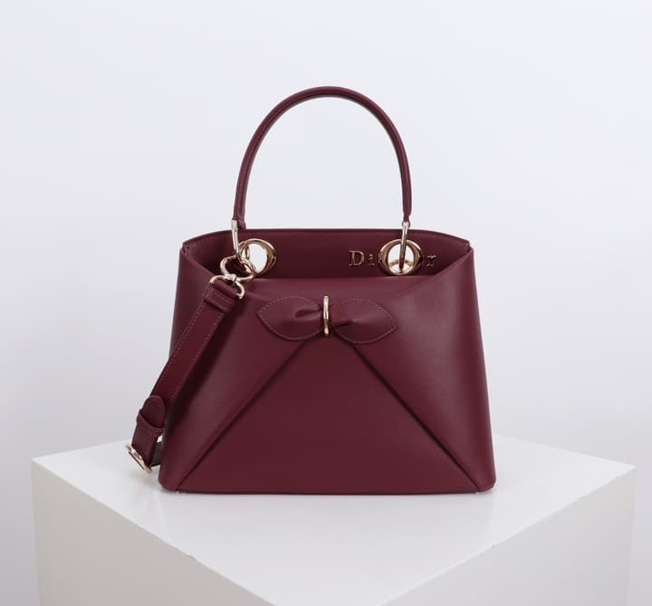 Dior Trapezoidal Bow Handbag – 2026 Spring/Summer Collection in Deep Burgundy