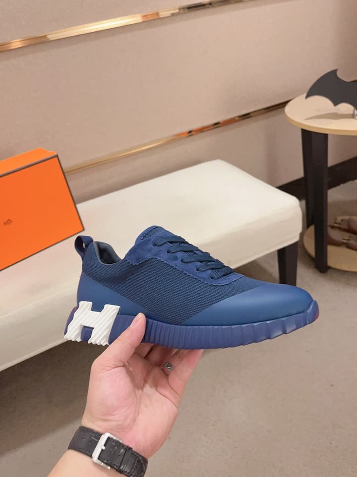 Hermès Men's Classic Driving Shoes in Charcoal With Blue Sole