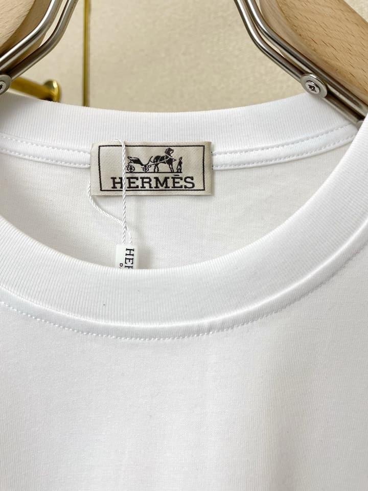 Hermès Men's Casual Short-Sleeve T-Shirt in Black