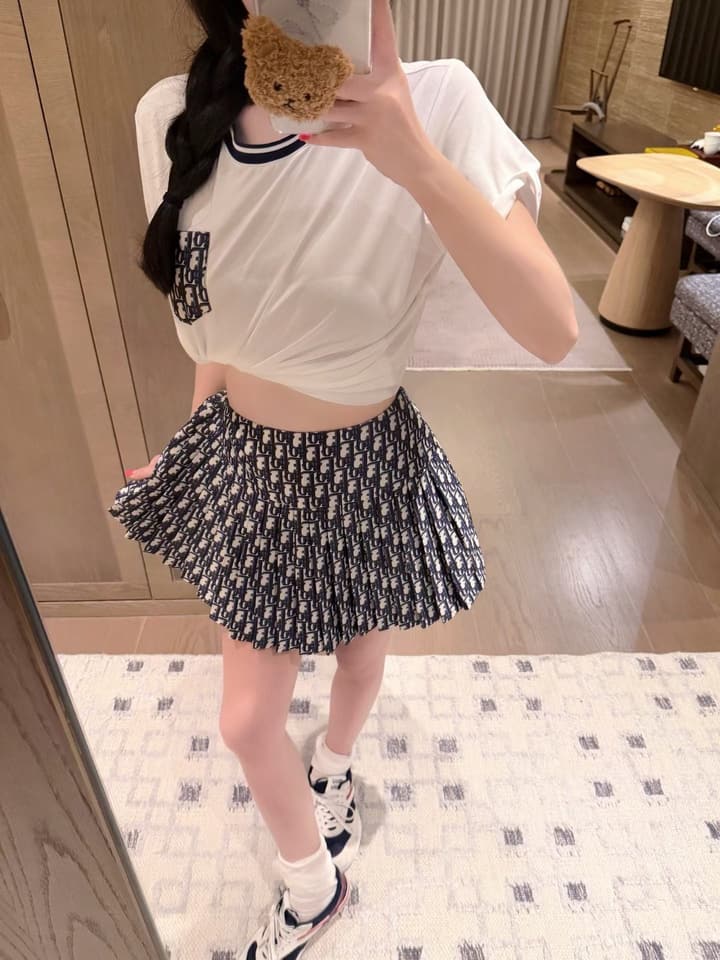 Dior Oblique Skirt Set in Black