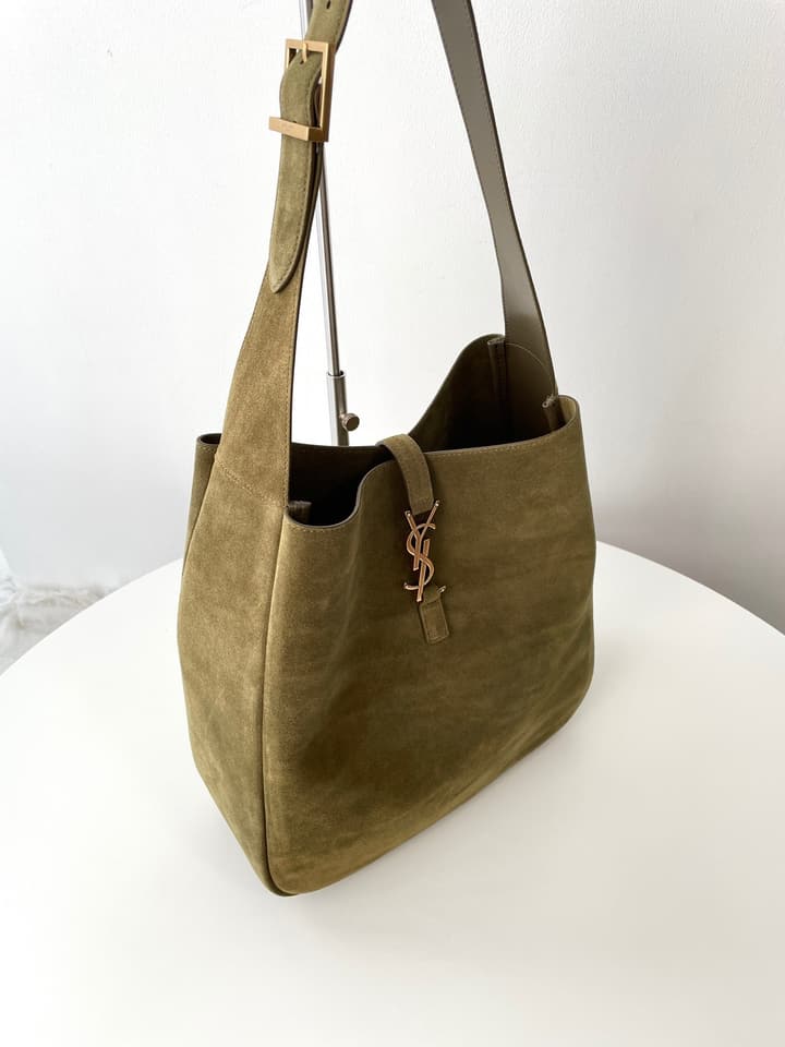 Saint Laurent 5A7 Large Suede Hobo Bag – Autumn/Winter Collection