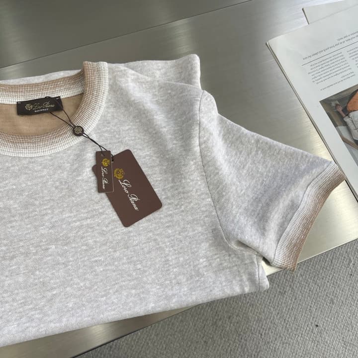 Loro Piana Crewneck Loose Fit T-Shirt – 25SS in Light Heather Grey