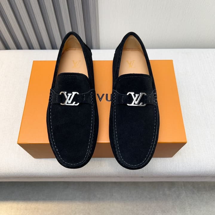 Louis Vuitton Pebbled Leather Driving Shoes in Black Smooth Leather