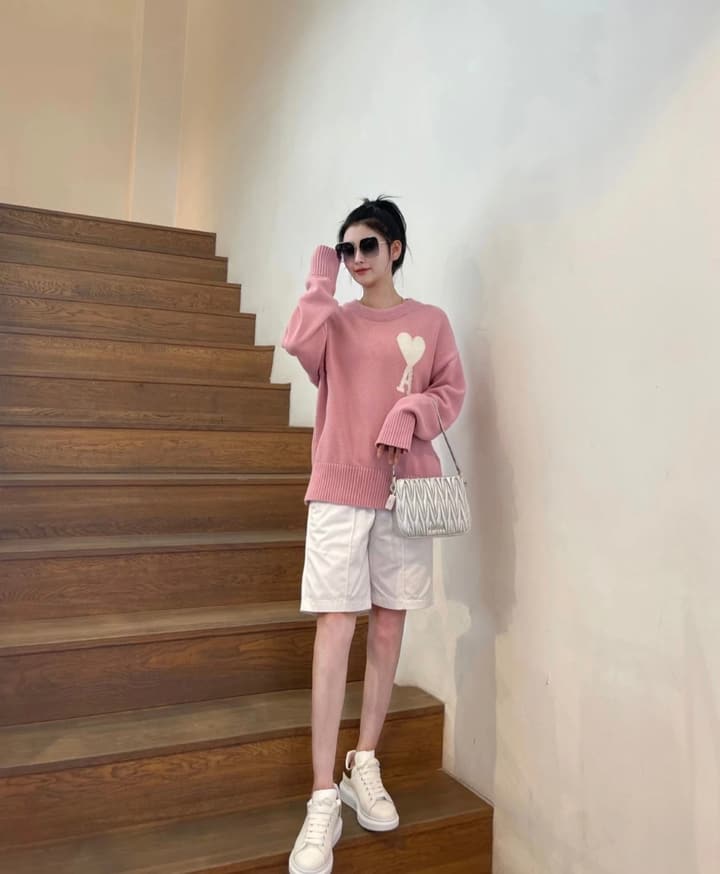 AMI Paris Heart Letter Knit Sweater in Pink