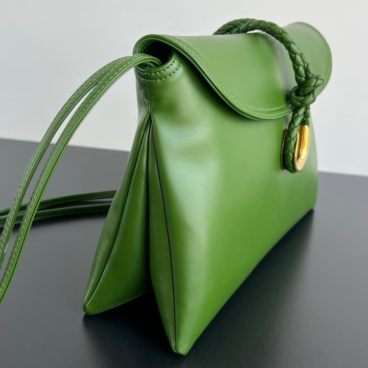 Bottega Veneta Medium Liberta Flap Crossbody Bag – Autumn/Winter Collection in Dark Espresso Brown