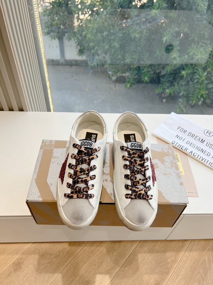 Golden Goose SPACE Series Distressed Sneakers – 2025 Collection in Leopard Print Velcro