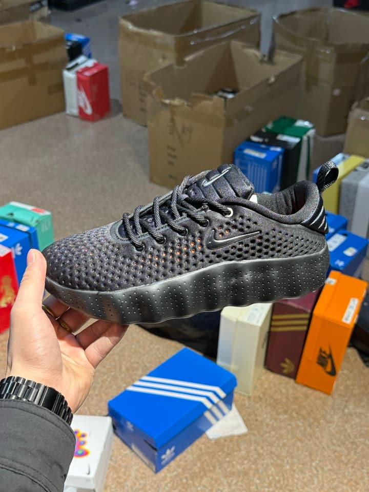 Nike Mind 002 Black Tech Training Shoes in Black With Orange Accents