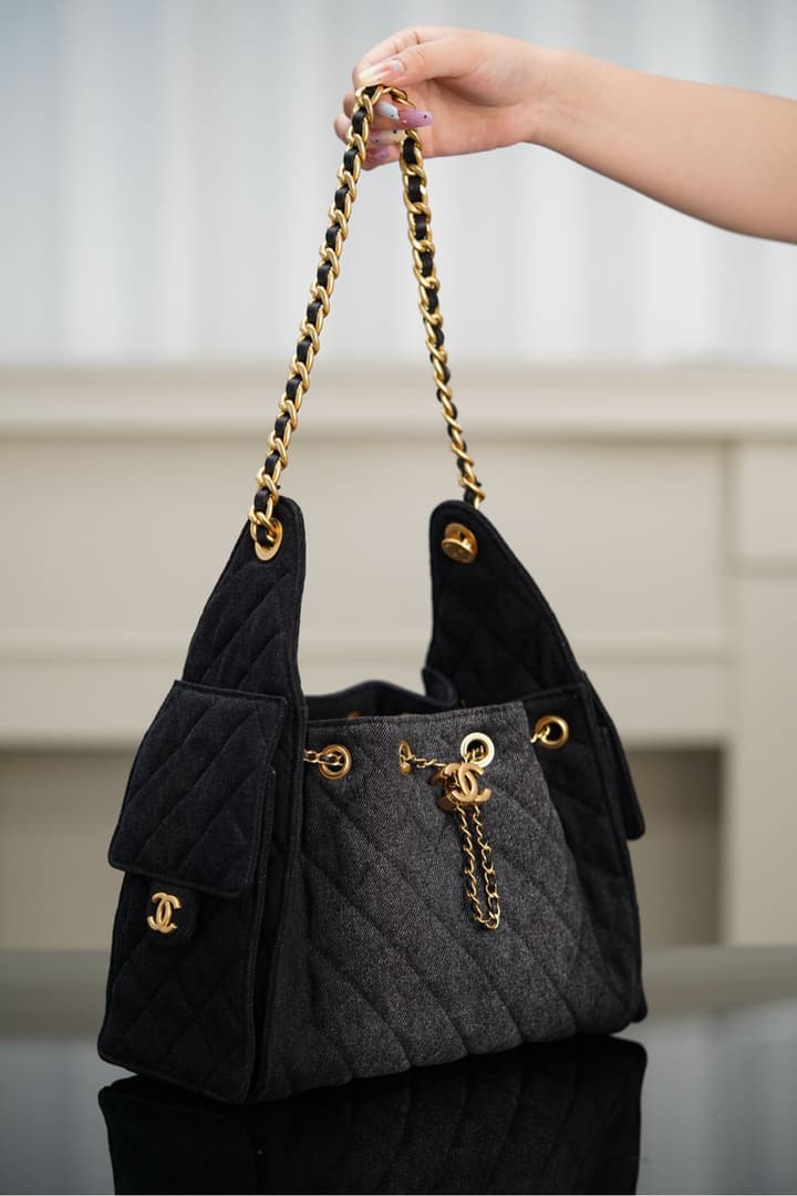 Chanel 25S Small Hobo Bag