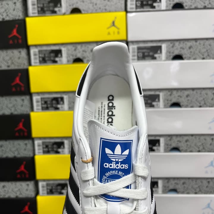 Adidas Samba OG Leather Sneakers