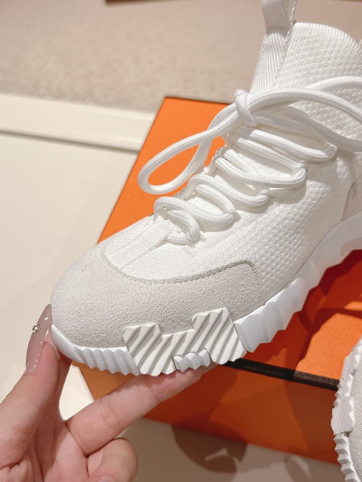 Hermès Classic Couple's Casual Sneakers in All Black