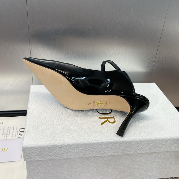 Dior J'Adior Jolie Pearl Pointed-Toe Mules – 2024 Spring/Summer Collection in Black Patent
