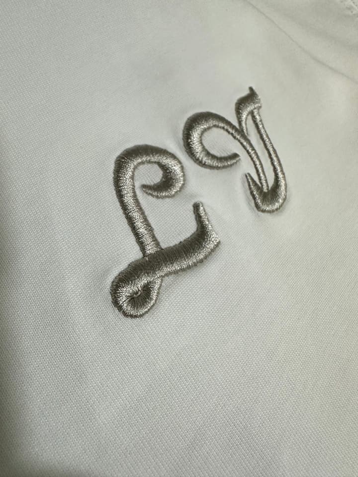 Louis Vuitton Conch Embroidery Crewneck T-Shirt – 26SS in White