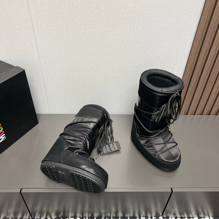 Moon Boot 2024FW Snow Boots in Matte Black