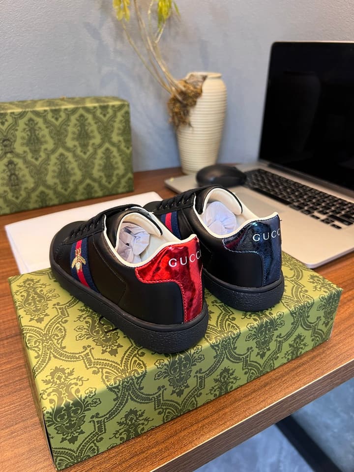 Gucci Kids Sheepskin-Lined Sneakers – Kids Collection