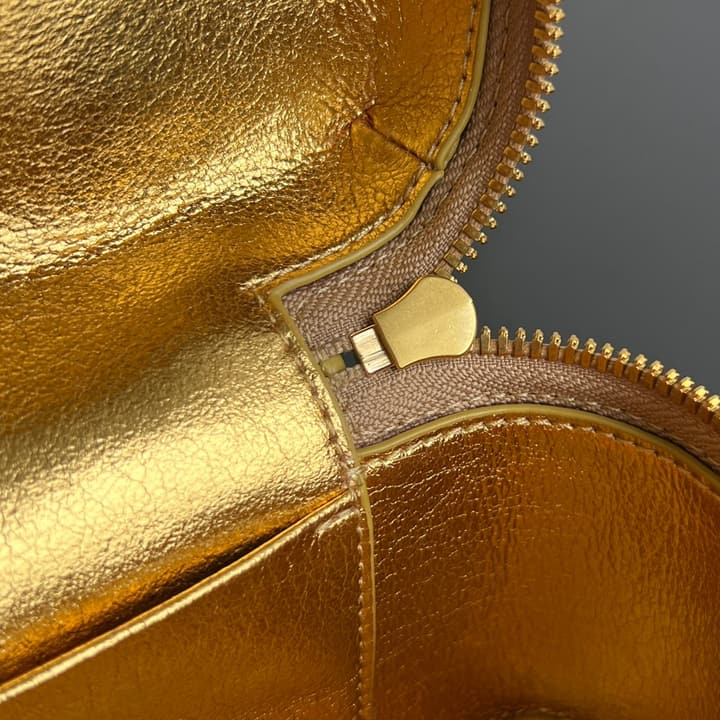 Bottega Veneta Vanity Case Shoulder Bag – Christmas Limited Edition in Metallic Gold