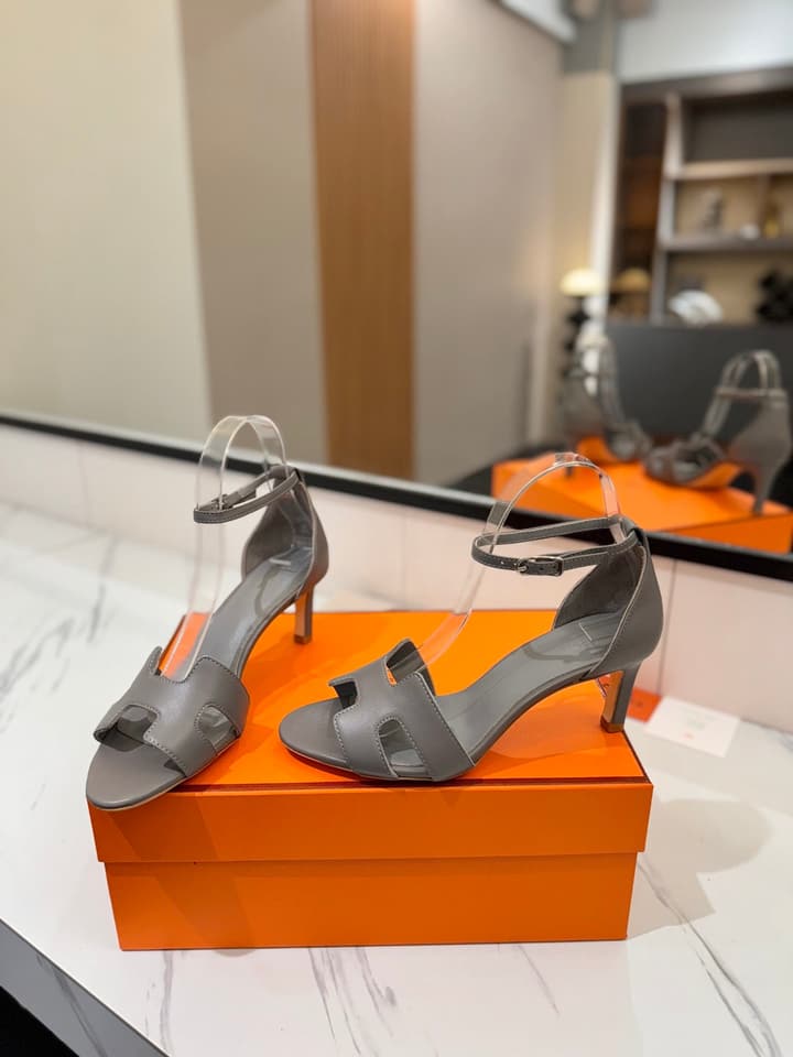 Hermès Classic Smooth Cowhide Heels – 6.5cm in All White
