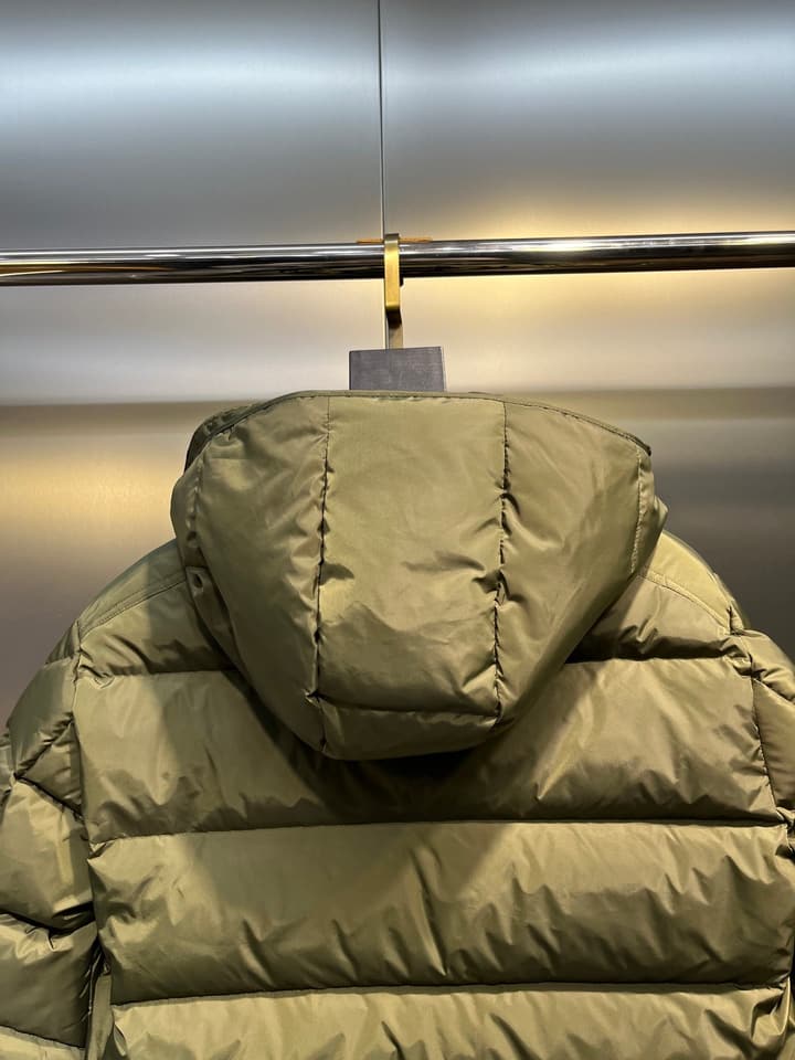 Moncler Maya Matte Down Jacket – Autumn/Winter Collection in Black