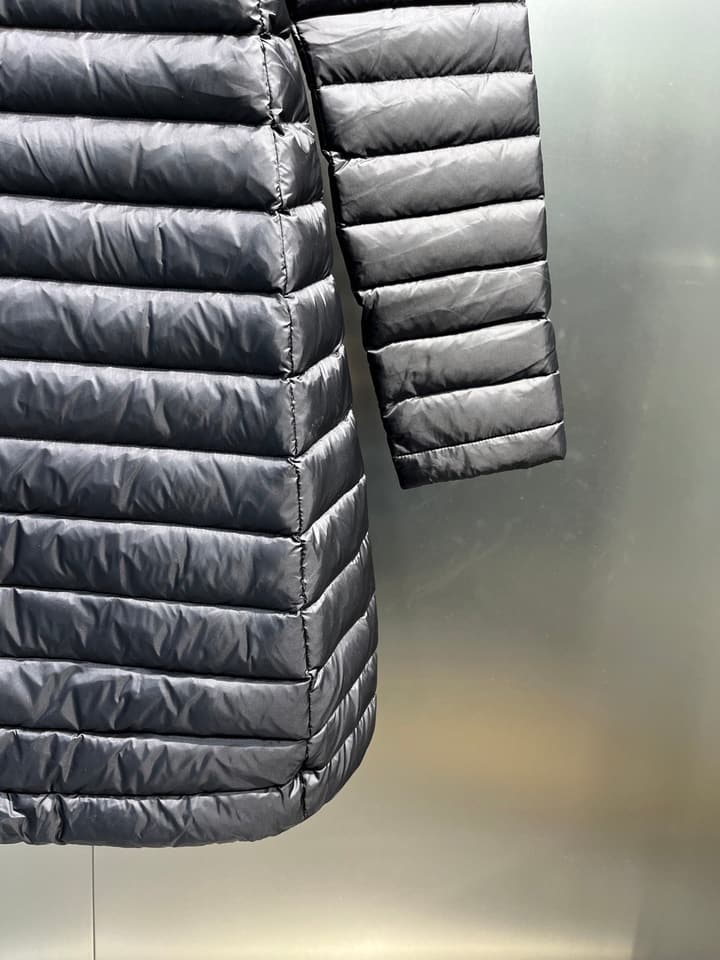 Moncler Waist-Cinching Hooded Down Jacket – Autumn/Winter Collection in Gold