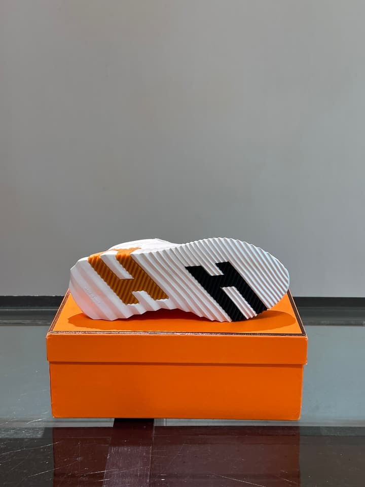 Hermès Bouncing Unisex Sneakers in Black
