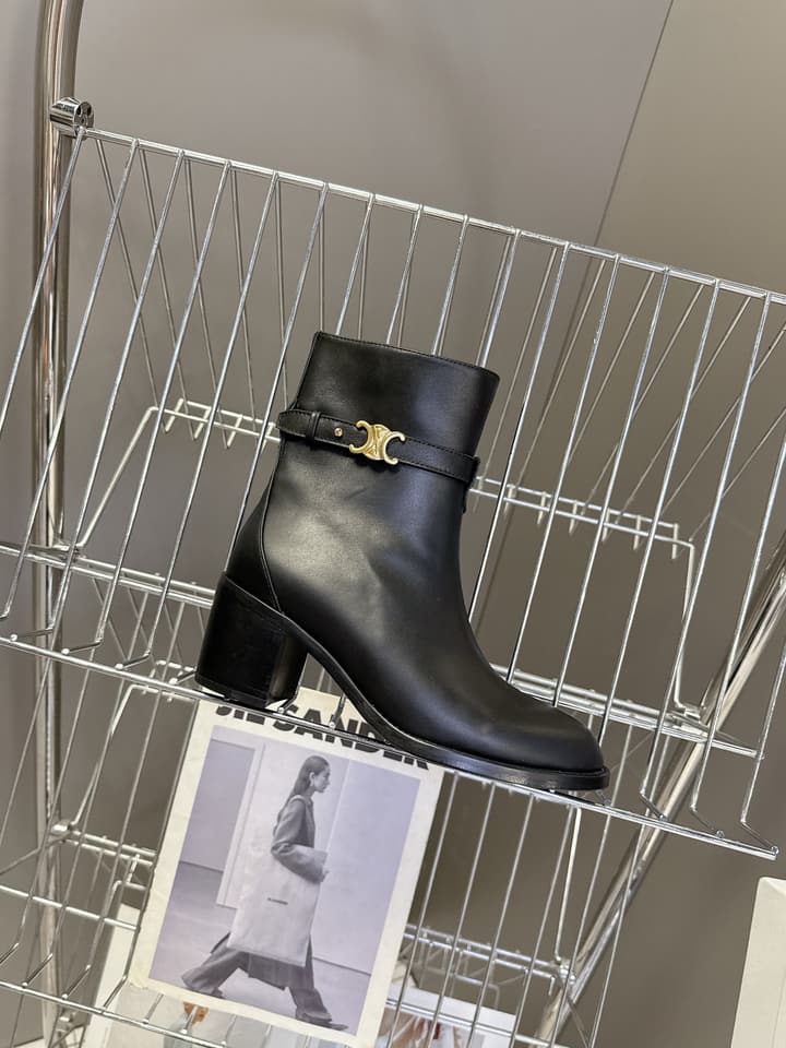 Celine Retro Triomphe Chunky Heel Ankle Boots – Autumn/Winter in Classic Black