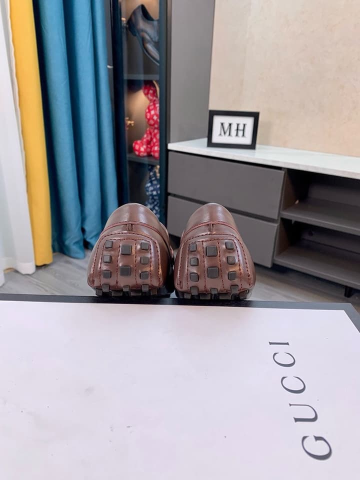 Gucci Men's Embossed Leather Driving Shoes in Brown Leather Loafer