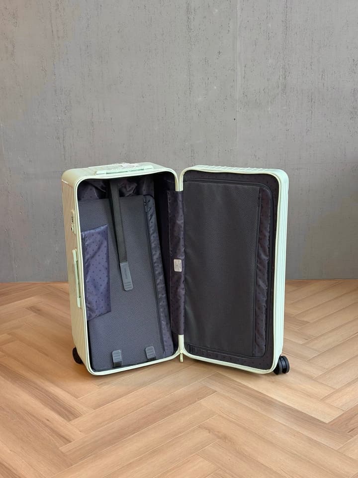 RIMOWA Internal Storage Organizer Set in Black