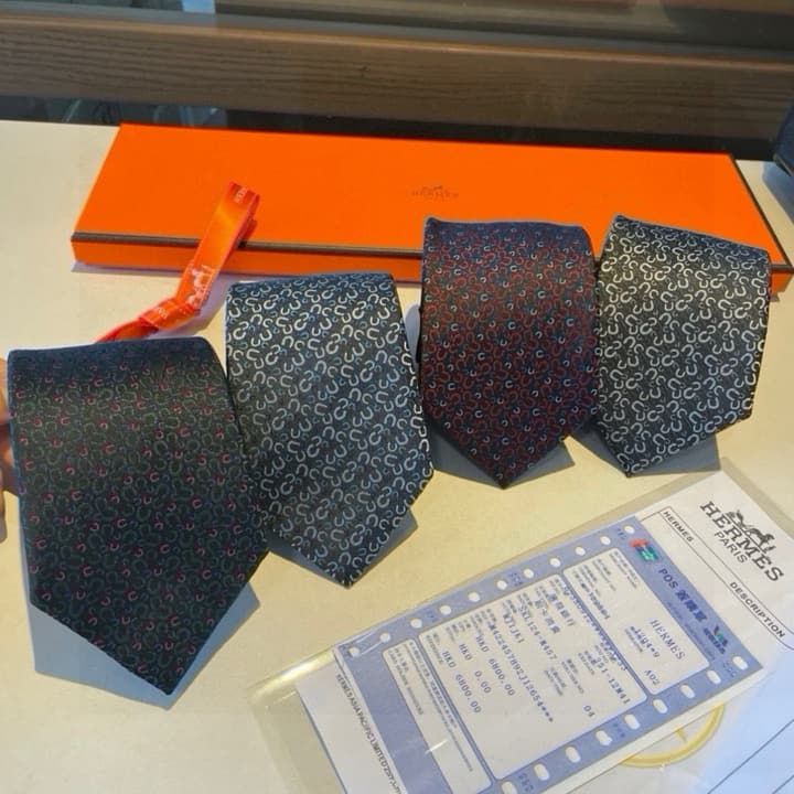 Hermès Men's New Tie Series in Burgundy