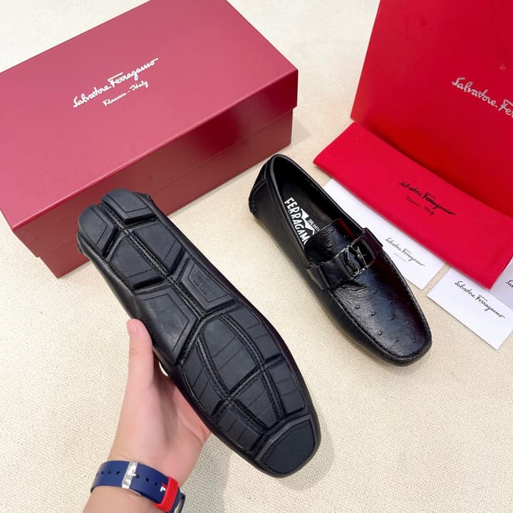 Ferragamo Men's Driving Loafers in Dark Navy Classic Loafer
