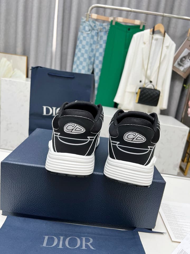 Dior B30 Unisex Mesh and Leather Sneakers in Navy Blue And Grey