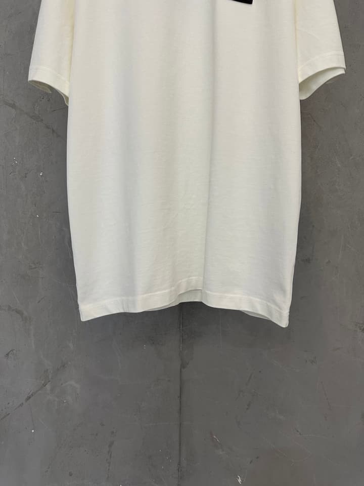 Louis Vuitton Leather Patch Crewneck T-Shirt – 26SS in White