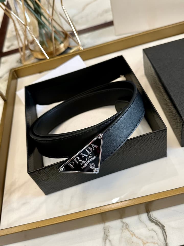 Prada Classic Fashion Belt – 3.0cm in Saffiano Black Leather With Silver Buckle