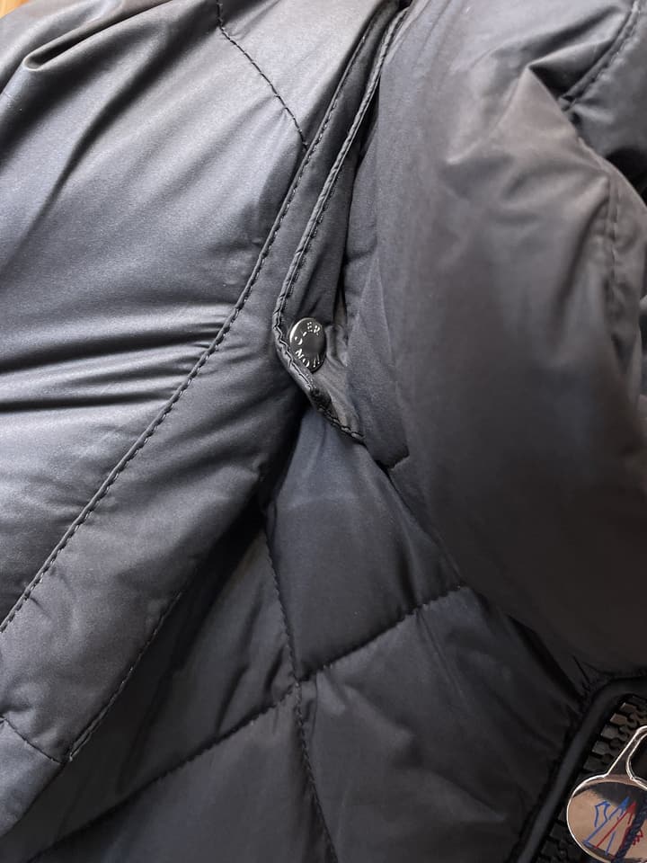 Moncler Structural Tailored Down Jacket – 2025 Collection in Diamond Quilted Black