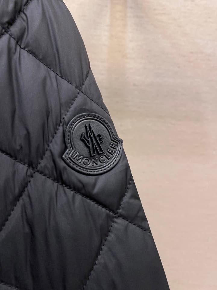 Moncler Men's Lightweight Stand Collar Down Jacket – 25FW in Quilted Black Jacket
