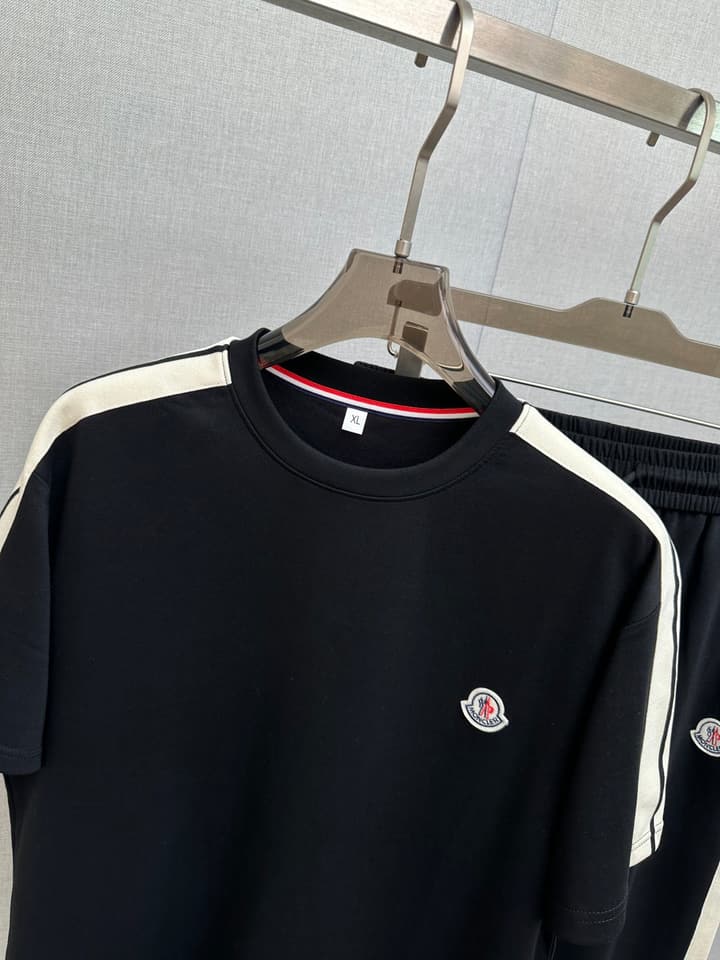 Moncler Urban Casual Tracksuit Set – 2026SS in Black