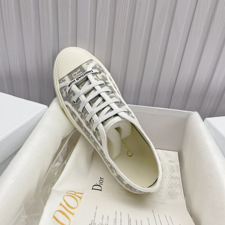 Dior Embroidered Flat Sport Sneakers in Grey Oblique Embroidery