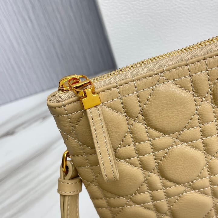 Dior Clutch Bag in Classic Black