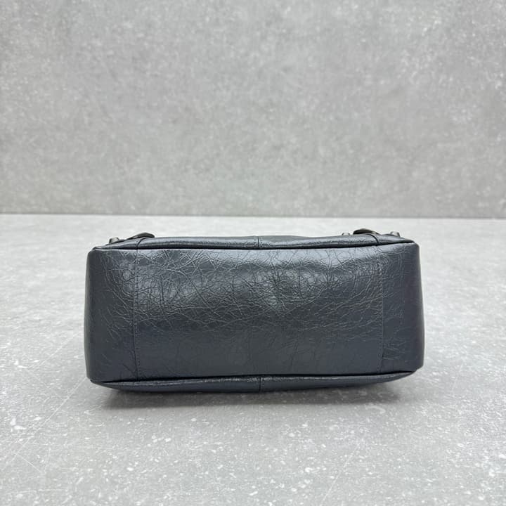 Balenciaga Le City Moto Hobo Bag – 25FW in Oil Wax Black