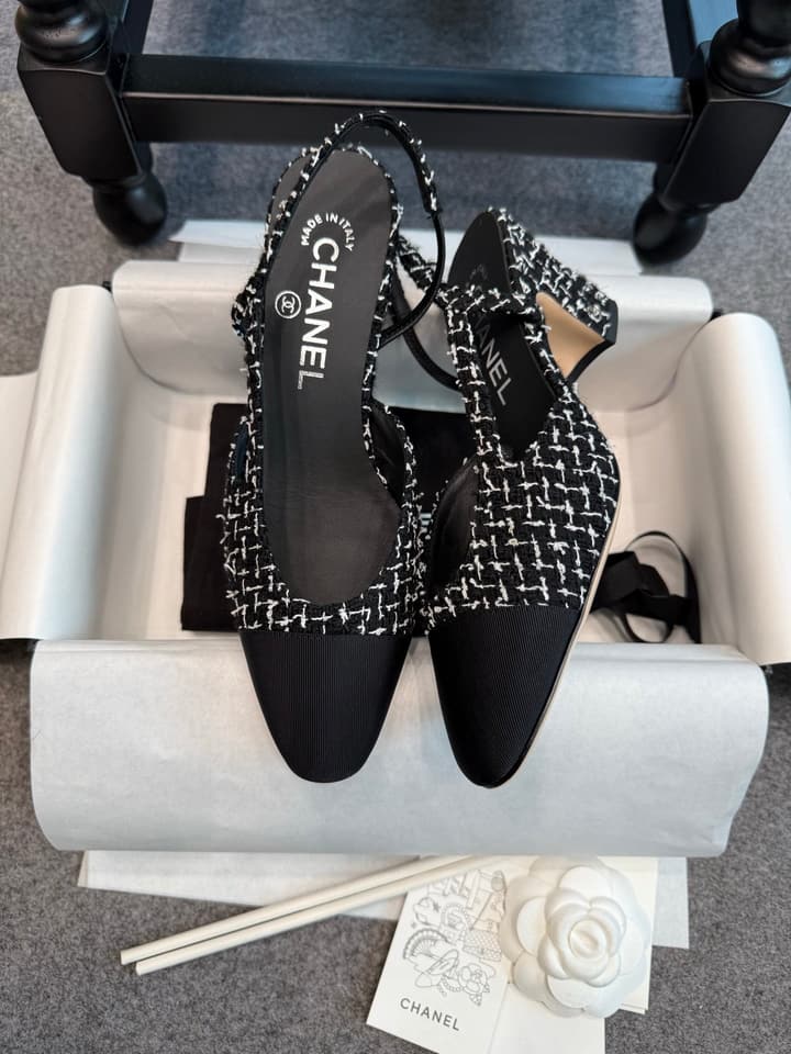 Chanel Classic Slingback Heels in Bright Black And White Tweed