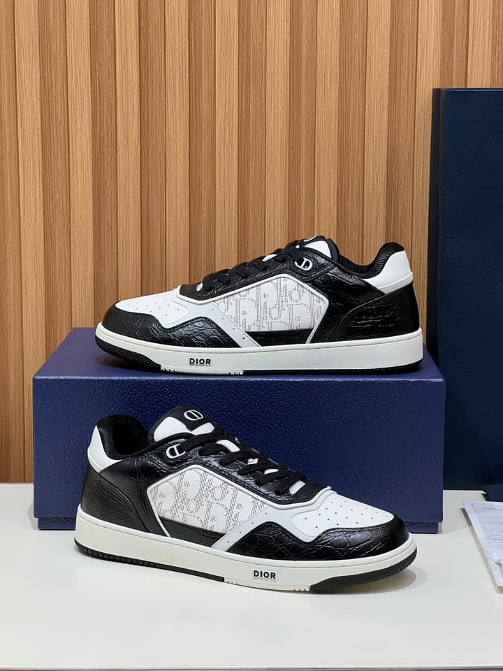 Dior B27 Unisex Sneakers – 2025 Collection in Black And Khaki Oblique