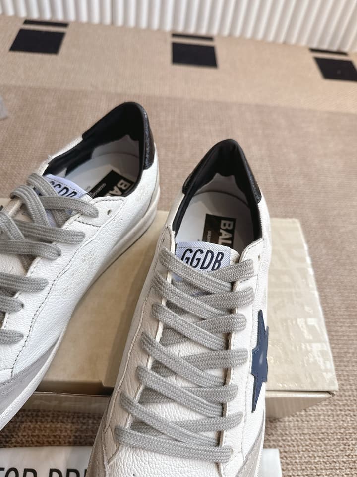 Golden Goose Distressed Leather Sneakers in Dark Green