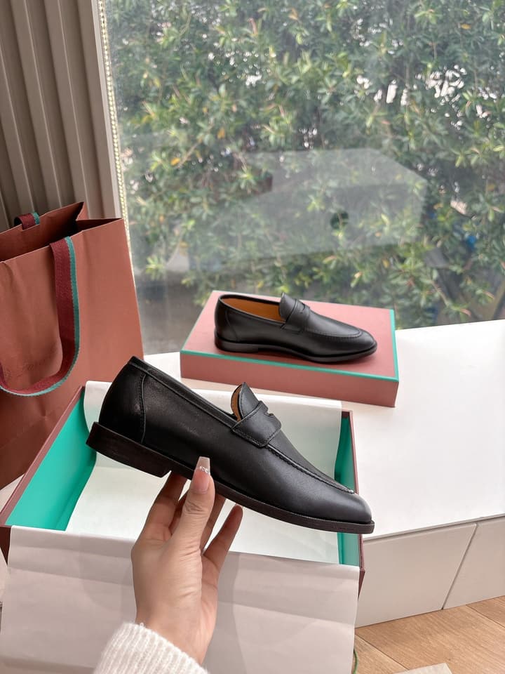 Loro Piana Classic Loafers in Burgundy Leather