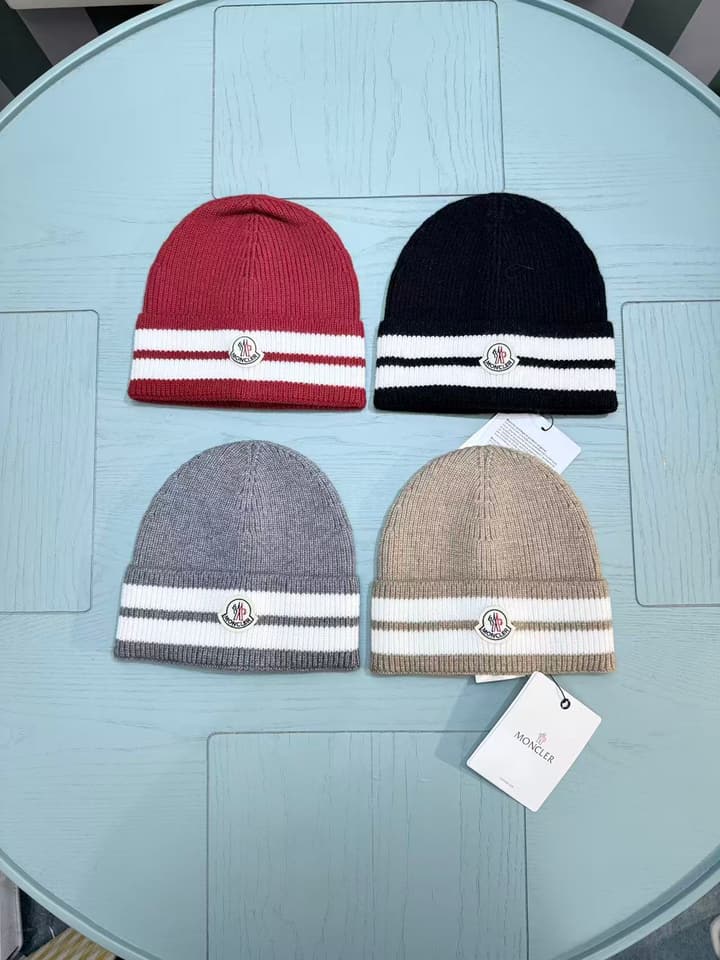 Moncler Classic Jacquard Knit Beanie – Kids Collection – 25FW in Classic Black Beanie