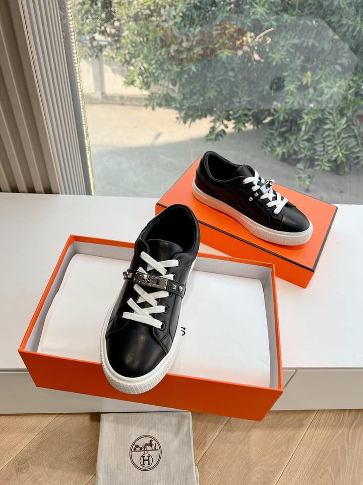 Hermès Bouncing Men's Sneakers in Black Leather