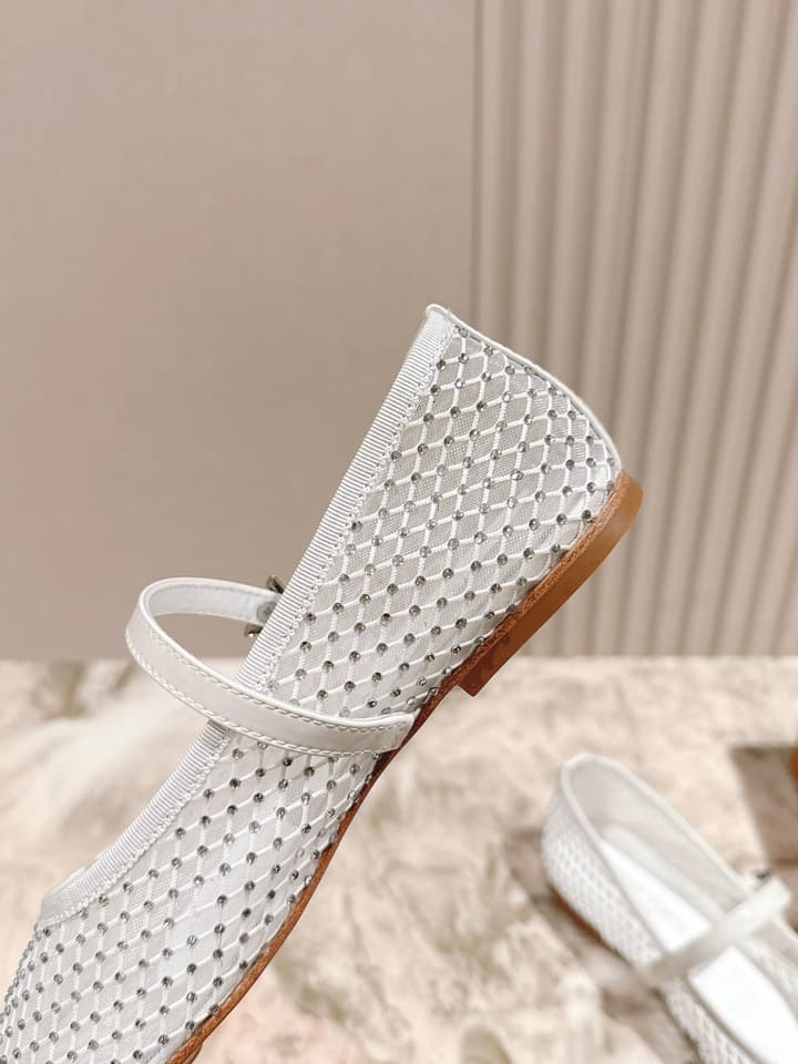 Louis Vuitton Ballet Flats – 2025SS in Black