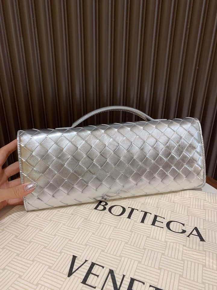 Bottega Veneta Andiamo Clutch Bag in Black Intrecciato