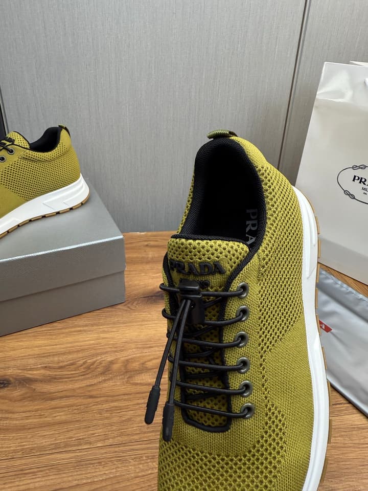 Prada Men's High-Quality Sneakers in Light Grey