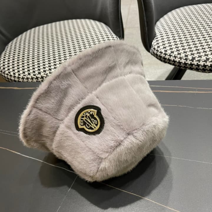 Moncler Fluffy Autumn/Winter Bucket Hat in Dark Gray Sherpa