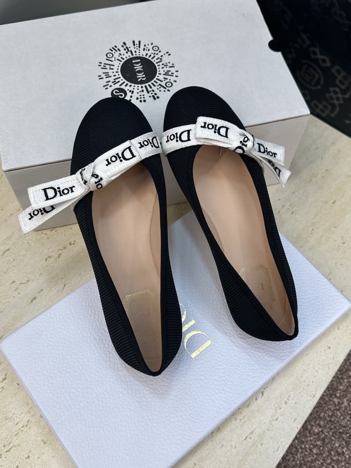 Dior J'Adior Bow Ballet Flats – 2026 Early Spring Collection