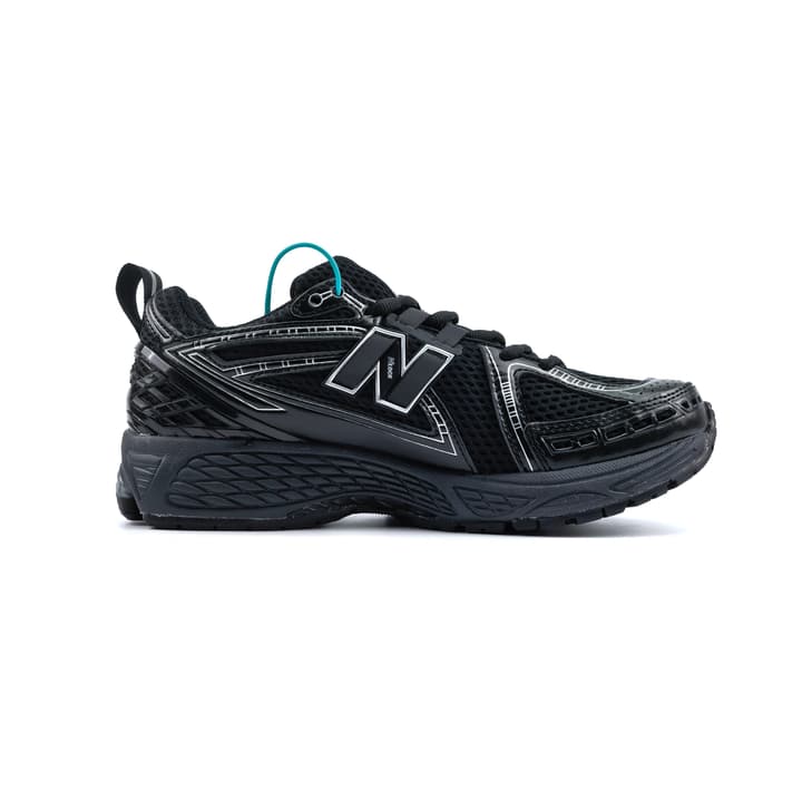New Balance M1906RCH Sneakers in Silver